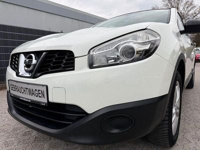 Gebraucht Nissan Qashqai Visia 117 PS (86 kW) 2010 Weiß SUV