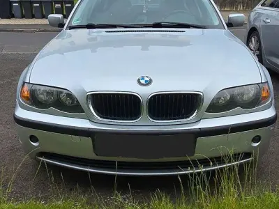 Gebraucht BMW 316 116 PS (85 kW) 2004 Silber Limousine