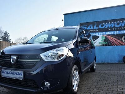 Gebraucht Dacia Dokker Lauréate 102 PS (75 kW) 2018 Blau metallic Van / Kleinbus