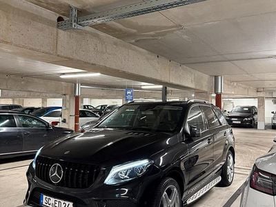 Gebraucht Mercedes GLE350 AMG line 258 PS (189 kW) 2016 Schwarz SUV