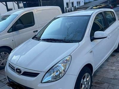 Weiß Gebraucht 2012 Hyundai i20 Classic Kleinwagen | 2.000 € (Superpreis)