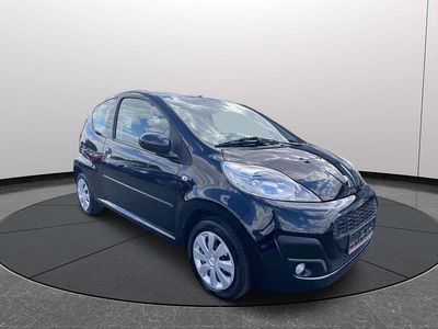 Gebraucht Peugeot 107 Active 68 PS (50 kW) 2013 Schwarz Kleinwagen