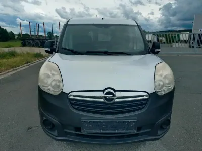 Gebraucht Opel Combo 90 PS (66 kW) 2012 Grau Van / Kleinbus
