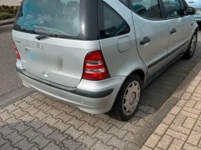 Gebraucht Mercedes A140 82 PS (60 kW) 2004 Silber Kleinwagen