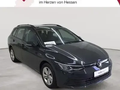 Gebraucht VW Golf VIII Life 116 PS (85 kW) 2022 Grau Kombi