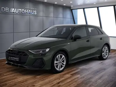 Gebraucht Audi A3 S-Line 150 PS (110 kW) 2025 Grün Limousine
