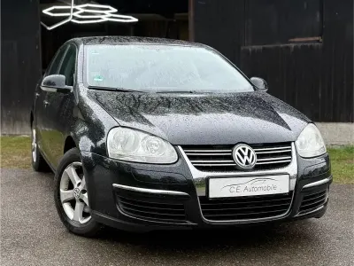 Używany VW Jetta 102 KM (75 kW) 2009 Czarny Sedan/Limuzyna