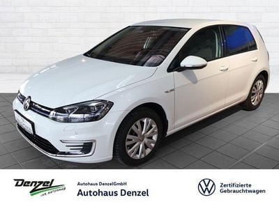 Gebraucht VW Golf 100 kW (136 PS) 2020 Pure white Limousine