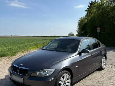 Używany BMW 320 163 KM (119 kW) 2006 Szary Sedan/Limuzyna