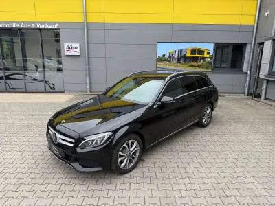 Gebraucht Mercedes C220 170 PS (125 kW) 2017 Obsidianschwarz Kombi