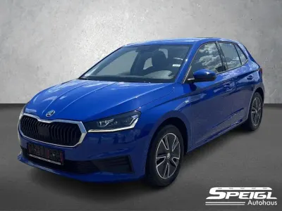Gebraucht Skoda Fabia Tour 80 PS (58 kW) 2022 Energyblau Kleinwagen
