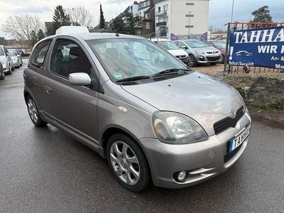 Gebraucht Toyota Yaris Sport 101 PS (74 kW) 2003 Grau Kleinwagen