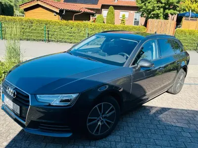 Gebraucht Audi A4 Design 150 PS (110 kW) 2017 Grau Kombi