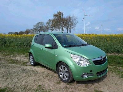 Usata Opel Agila 65 CV (47 kW) 2008 Verde Utilitaria