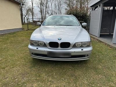 Gebraucht BMW 525 192 PS (141 kW) 2003 Silber Kombi