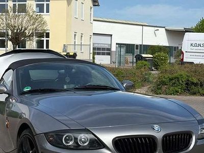 Second-hand BMW Z4 M Sport 170 CP (125 kW) 2004 Gri Cabrio