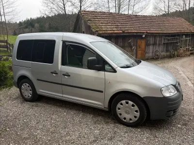 Gebraucht VW Caddy Life 105 PS (77 kW) 2009 Silber Van / Kleinbus