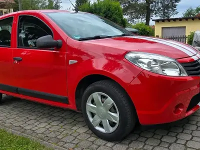 Gebraucht Dacia Sandero 75 PS (55 kW) 2008 Rot Kleinwagen