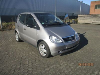 Gebraucht Mercedes A140 Classic 82 PS (60 kW) 1998 Silber Van / Kleinbus