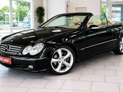 Gebraucht Mercedes CLK320 218 PS (160 kW) 2004 Schwarz Cabrio