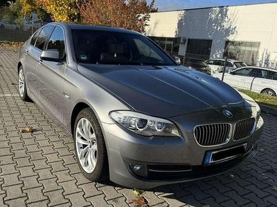 Gebraucht BMW 523 204 PS (150 kW) 2011 Grau Limousine