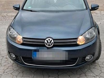 Gebraucht VW Golf VI 125 PS (91 kW) 2011 Blau Kleinwagen