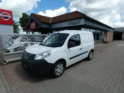 Gebraucht Nissan NV250 Comfort 95 PS (69 kW) 2019 Polar white Van
