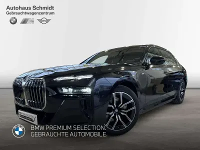 Gebraucht BMW i7 M Sport 400 kW (544 PS) 2024 Saphirschwarz Limousine