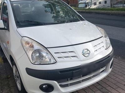 Nissan Pixo