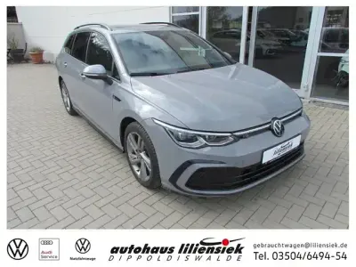 Używany VW Golf VIII R-line 150 KM (110 kW) 2023 Szary Kombi