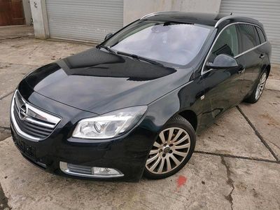Gebraucht Opel Insignia Innovation 160 PS (117 kW) 2013 Schwarz Kombi