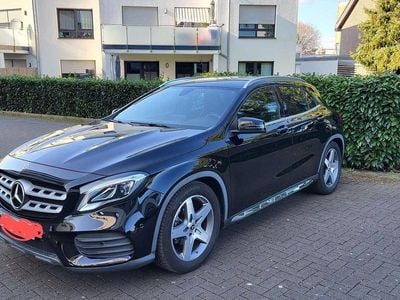 Mercedes GLA180