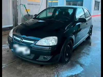 Używany Opel Corsa 80 KM (58 kW) 2005 Czarny Hatchback