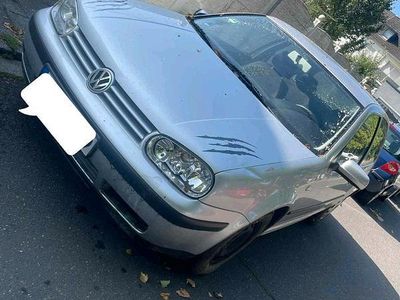 VW Golf IV