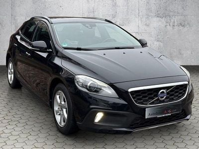 Schwarz Gebraucht 2014 Volvo V40 CC You! Kombi | 15.990 € (Fairer Preis)