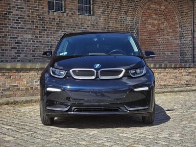 Blau Gebraucht 2020 BMW i3 Basis Kleinwagen | 19.990 € (Fairer Preis)