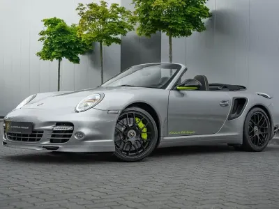 Gebraucht Porsche 911 Turbo S Cabriolet Edition 530 PS (389 kW) 2011 U2 gtsilbermetallic Cabrio