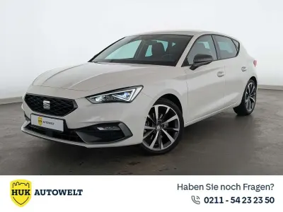 Gebraucht Seat Leon FR 190 PS (139 kW) 2023 Weiß Limousine