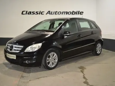 Gebraucht Mercedes B180 Sport 109 PS (80 kW) 2011 Schwarz Van / Kleinbus