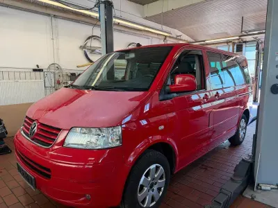 Brugt VW T5 174 HK (127 kW) 2004 Rød Van