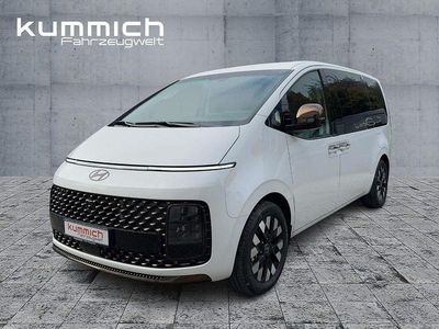 Neu Hyundai Staria Signature 224 PS (164 kW) 2025 Weiß Van / Kleinbus