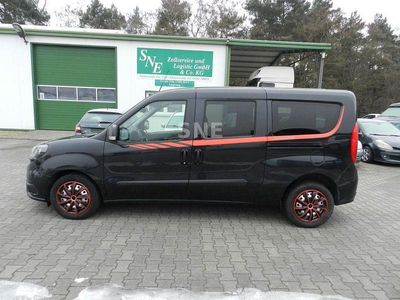 Gebraucht Fiat Doblò 120 PS (88 kW) 2022 Schwarz Van / Kleinbus
