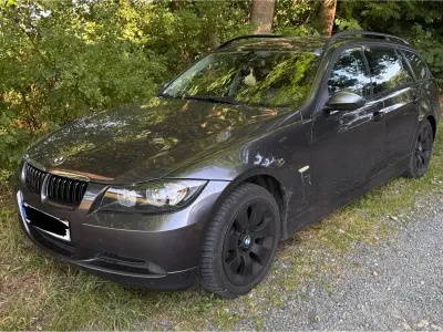 Gebraucht BMW 320 150 PS (110 kW) 2007 Grau Kombi