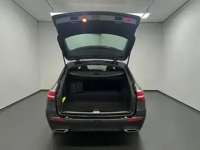 Usata Mercedes E300 AMG line 211 CV (155 kW) 2021 Grigio Berlina