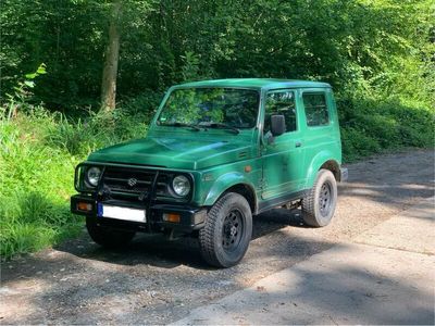 Suzuki Samurai