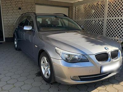 Gebraucht BMW 520 Exclusive 170 PS (125 kW) 2009 Grau Kombi