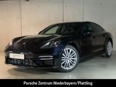 Gebraucht Porsche Panamera Turbo S 630 PS (463 kW) 2023 Tiefschwarzmetallic Kleinwagen