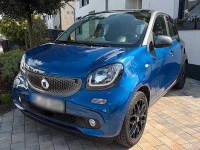 Gebraucht Smart ForFour Electric Drive 60 kW (82 PS) 2019 Blau Kleinwagen