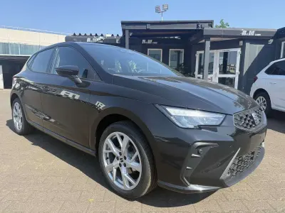 Neu Seat Ibiza Style 95 PS (69 kW) 2026 Mitternachtsschwarz Kleinwagen
