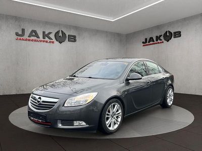Gebraucht Opel Insignia Edition 140 PS (102 kW) 2009 Grau Limousine